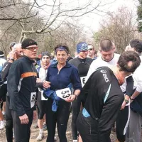 Pred startom v Botaču, levo Sandi Glogovšek, v sredini Chiara de Cristini
