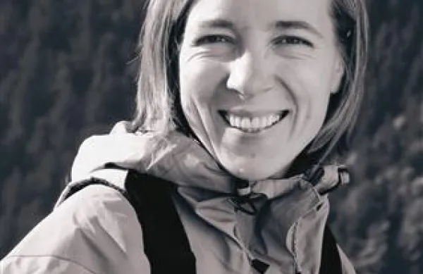 Dr. Polona Prohinar