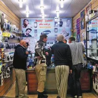 Mobilniki  in internet so obnoreli Libijce, zlasti mlade
