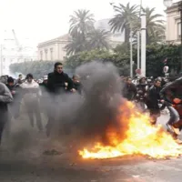 Konec tedna je v protivladnih protestih v Tuniziji umrlo pet ljudi.