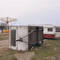 Na Debelem rtiču se je prevrnila prikolica.