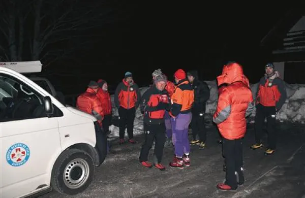 Posvet GRS Bovec v Trenti pred pričetkom iskanja izgubljenih alpinistov