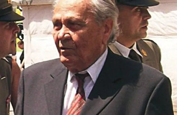 Josip Manolić