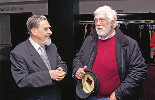 Akademik Ciril Zlobec in direktor Obalnih galerij Toni Biloslav