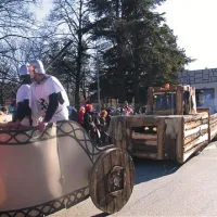 Kralj Matjaž in  vitezi kranjske prazne recesijske mize so zasedli drugo mesto. 