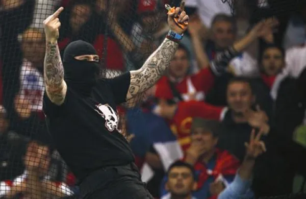 Vodja skupine huliganov Ivan Bogdanov je obsojen na tri leta in tri mesece zaporne kazni.