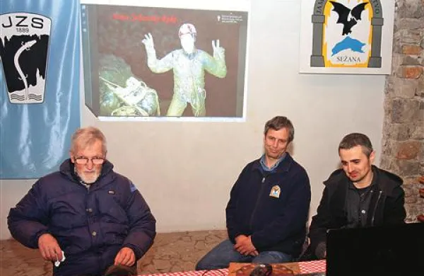 Izsledke zadnje raziskave so predstavili (od desne) Stojan Sancin, Jaka Jakofčič in Bogomir Remškar