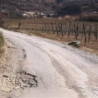 Ni dvomov, da so  izolske ceste v znamenju lukenj