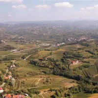 V kmetijskih Brdih je zemljišč, za katera je treba plačevati nadomestilo, zelo malo