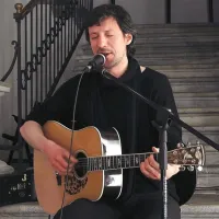 Boštjan Narat
