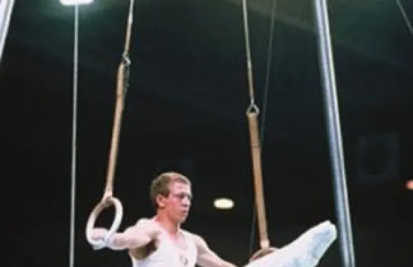 Nikolaj Andrijanov je bil dolga leta rekorder po številu osvojenih olimpijskih odličij, prejel je sedem zlatih, pet srebrnih in tri bronaste kolajne.