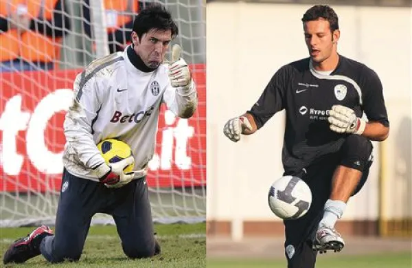 V Stožicah bo vrhunski vratarski dvoboj med Italijanom Gianluigijem Buffonom (levo) in našim  Samirjem Handanovićem. Oba se zelo dobro poznata iz italijanskega prvenstva 
