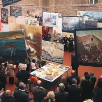 Votivne podobe, ki so jih stoletja dajali ljudje risati slikarjem in se z njimi priporočali zavetnici, ko so odhajali na morje, so dragocena kulturna dediščina. Sergio Gobbo je v frančiškanskem samostanu v Strunjanu ustvaril  zanimivo postavitev njihovih fotografij.    