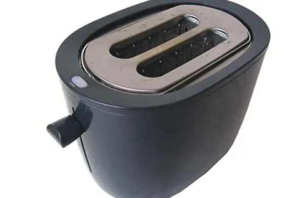 Tat je iz hiše v okolici Kopra med drugim ukradel tudi toaster. 
