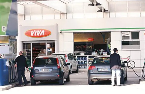 19. maja lani sta dva zamaskirana moška izvedla rop bencinskega servisa v Rožni Dolini