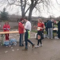 Živahna spodbuda na okrepčevalnici v Orleku