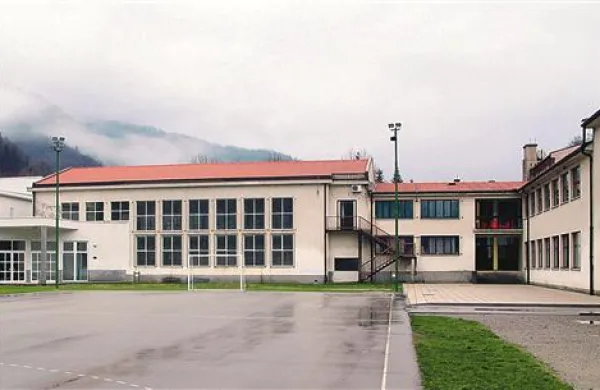Za obnovo stavbe osnovnošolske telovadnice v Kanalu bo občina namenila dobrih 650.000 evrov 