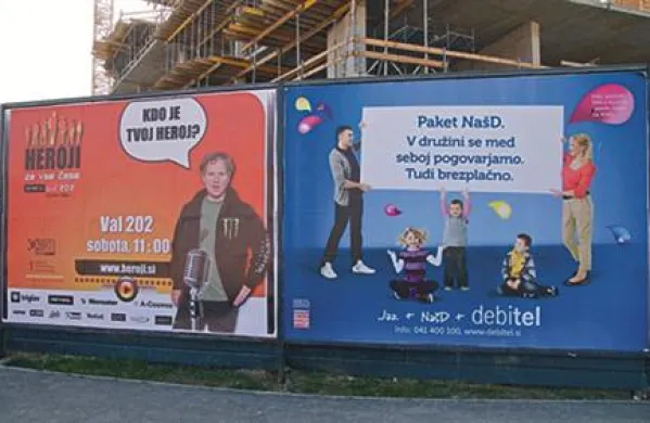 Zakaj so oglasni  plakati v dvojezičnem Kopru le v sloven&scaron;čini