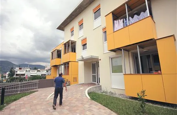 V letošnjem proračunu bodo precej denarja namenili tudi stanovanjskemu skladu, ki med drugim načrtuje obnovo večstanovanjske zgradbe pod Streliško potjo