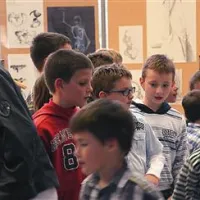 Pevce Deškega pevskega zbora s šmarske osnovne šole vodi Suzana Čopi Stanišić