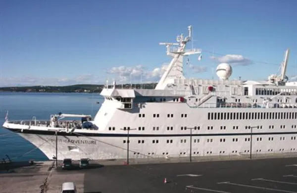 Ladja Spirit of Adventure je Koper obiskala že lansko leto.