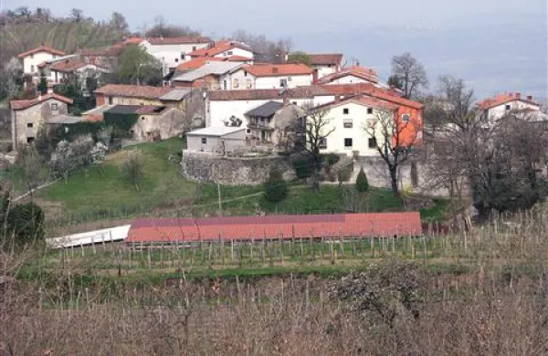 Pogoste izpade elektrike na Vrtovčah naj bi odpravili  z novo povezavo.  