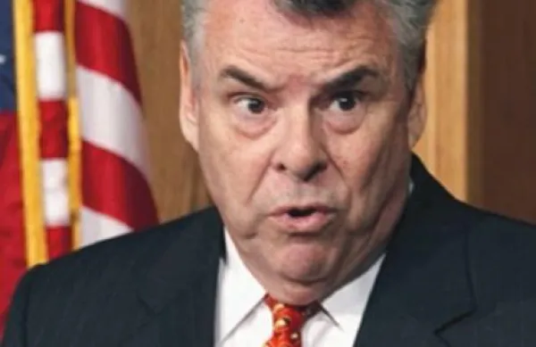 Ameriški kongresnik Peter King je marca vodil sporna kongresna zaslišanja o domoljubnosti ameriških muslimanov.