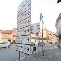 Dvojezični napis v Ronkah