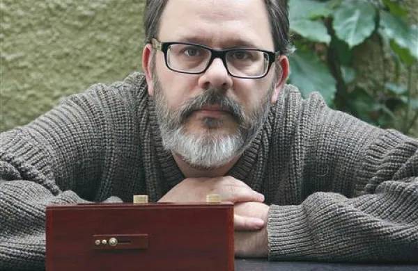 Andrej Furlan s svojo Kamero obskuro