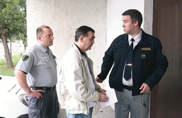 Nihad K. se včeraj ni zagovarjal, v preiskavi pa je povedal, da je policiji pomagal pri zasegu 10 kilogramov heroina