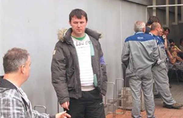Jeseniški delavci Hidrie Rotomatike danes že drugi dan stavkajo.  