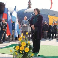 “Prav je, da imamo na svojem ozemlju tudi tak poseben muzejski eksponat, ki nas bo vse spominjal in opominjal, zakaj moramo poznati najtemnejše globine svojega morja,” je dejala obrambna ministrica ljubica Jelušič.