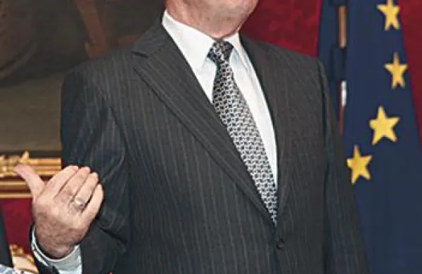 Avstrijski predsednik Heinz Fischer bo danes prispel na dvodnevni uradni obisk v Slovenijo.