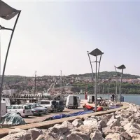 Na koprskem pomolu bodo med drugim uredili   podzemna skladišča in hladilne komore za potrebe ribičev.
