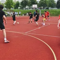V futsalu se je v predtekmovanju pomerilo kar enajst ekip. 