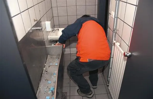 Šest let po pretepu na stranišču Mostovne in dve leti po smrti Zorana Jankovića je nesrečna zgodba dobila pravnomočen sodni epilog.