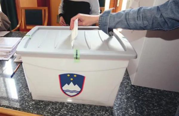 Ali bodo poslanci 16. maja končno le razpisali lokalne volitve v Kopru?