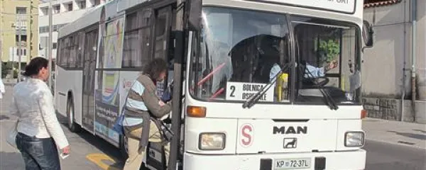 Četrtkovega popoldanskega obhoda je konec. Po večerji se bo odpravil še na večernega.