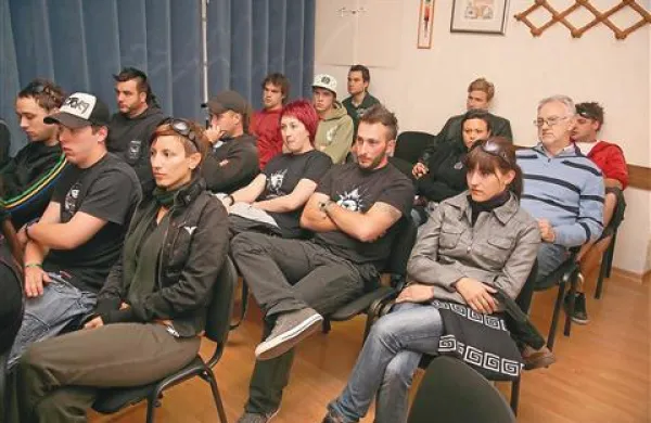Mladim v občini Komen ni vseeno za njihovo usodo