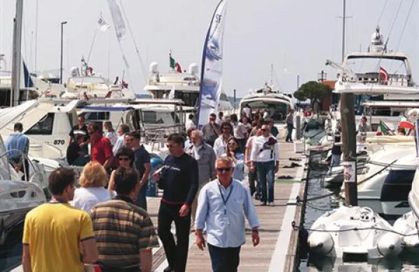 V portoroški marini so danes odprli 16. navtični sejem Internautica.