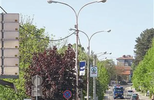 Po obnovi se bodo stroški za pivško razsvetljavo zmanjšali