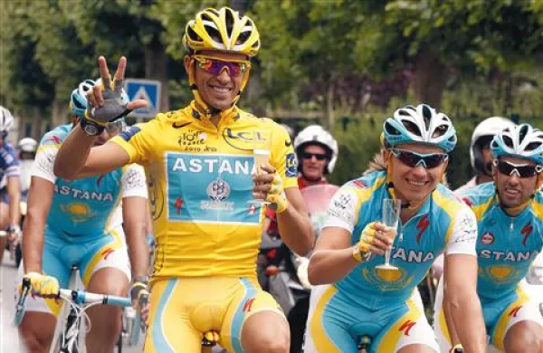 Alberto Contador se je odločil, da ponovi zmago na Giru izpred treh let.