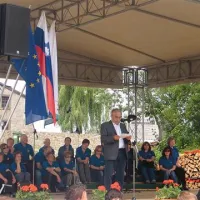Slavnostni govornik dr. Matjaž Kmecl