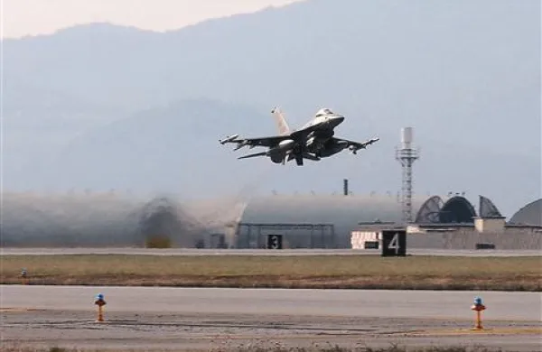 Ameriški lovci F-16 iz Aviana ne nadzorujejo našega zračnega prostora