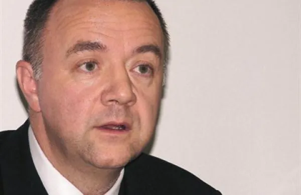 Svet delavcev in sindikat Elektra Primorske  ne želita, da bi družbo še naprej vodil sedanji predsednik uprave Julijan Fortunat.