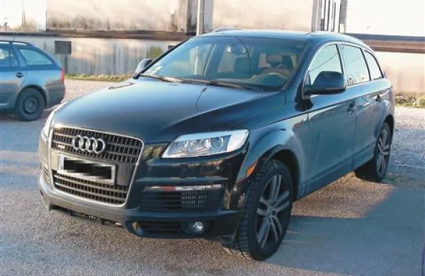 Za Koprčana Aleksandra R., ki so ga prijeli v Trstu, je bil usoden ukraden terenec audi Q7 (fotografija je simbolična)