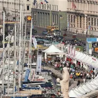 Zamisel o Evropskem združenju za teritorialno sodelovanje, ki bi povezalo Kras in Trst,  je zelo zanimiva za kraško območje, saj sta dve tretjini Krasa v Sloveniji in ena v Italiji. Toda preden vstopimo v nadnacionalno strukturo, morajo potencialni ustanovitelji določiti, kaj bo združenje upravljalo, opozarja Tatjana Rener.