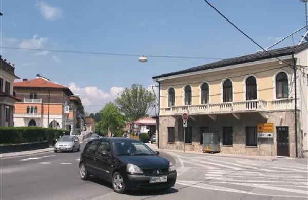 Vhod za stranke bo bistriška pošta  po novem imela tam, kjer je sedaj služben vhod