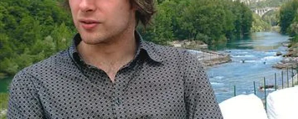 Oleg Bugaev: “Imam veliko prijateljev glasbenikov, ki delajo glasbo za film ali igrajo popularno glasbo s klasičnimi inštrumenti. Zame je to nemogoče.”