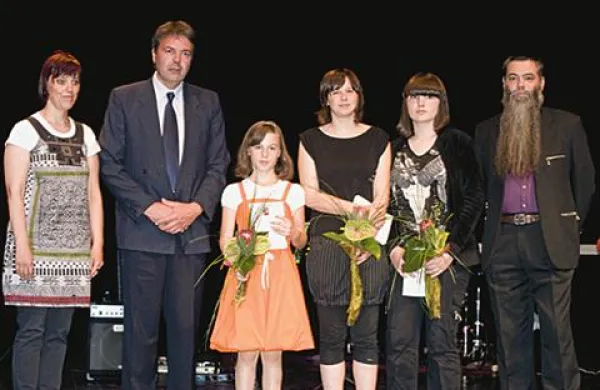 Od leve: Magdalena Svetina Terčon, David Škabar, Julija Železnik, Lara Ružič Povirk, Teja Gerjovič, David Terčon 